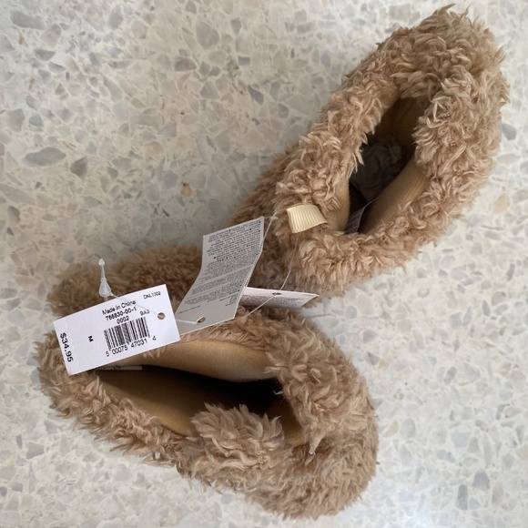 NWT GAP Baby & Toddler Cozy Bear Slippers - Picture 5 of 5